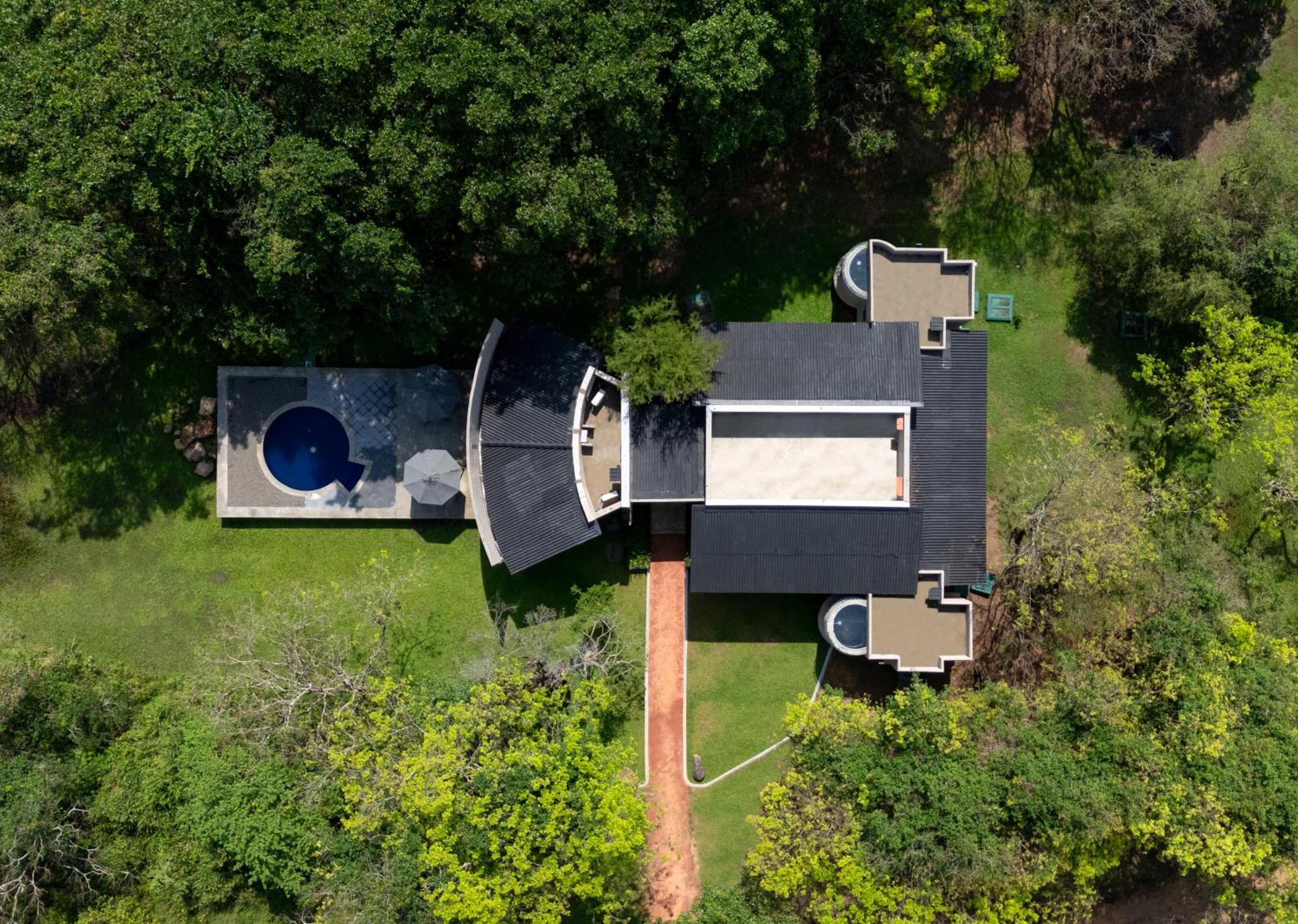Ayugiri Ayurveda Wellness Resort Sigiriya Exterior photo